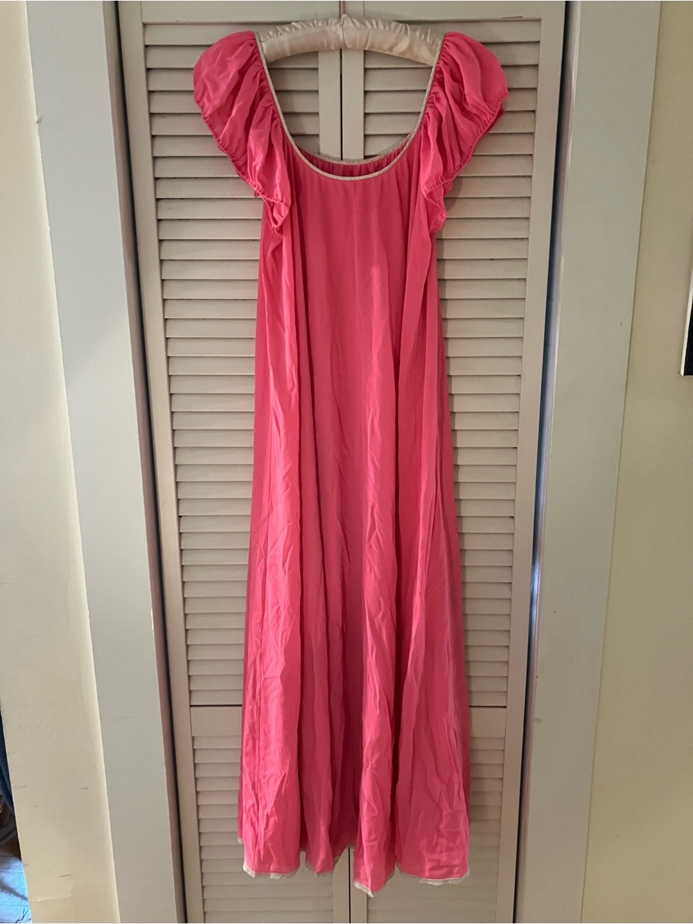 Vintage Claire Sandra by Lucie Ann Pink Maxi Embroidered Nightgown Mumu